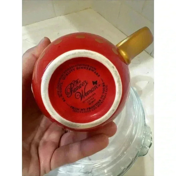 The Pioneer Woman Collection Red Gold Polka Dotted Stoneware Mug Ornate Handle - Picture 10 of 10